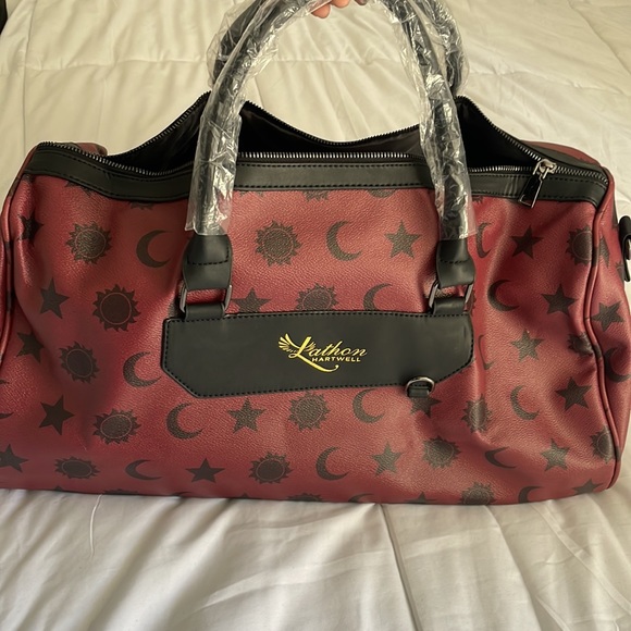 CRIMSON DUFFEL BAG - Picture 4 of 10